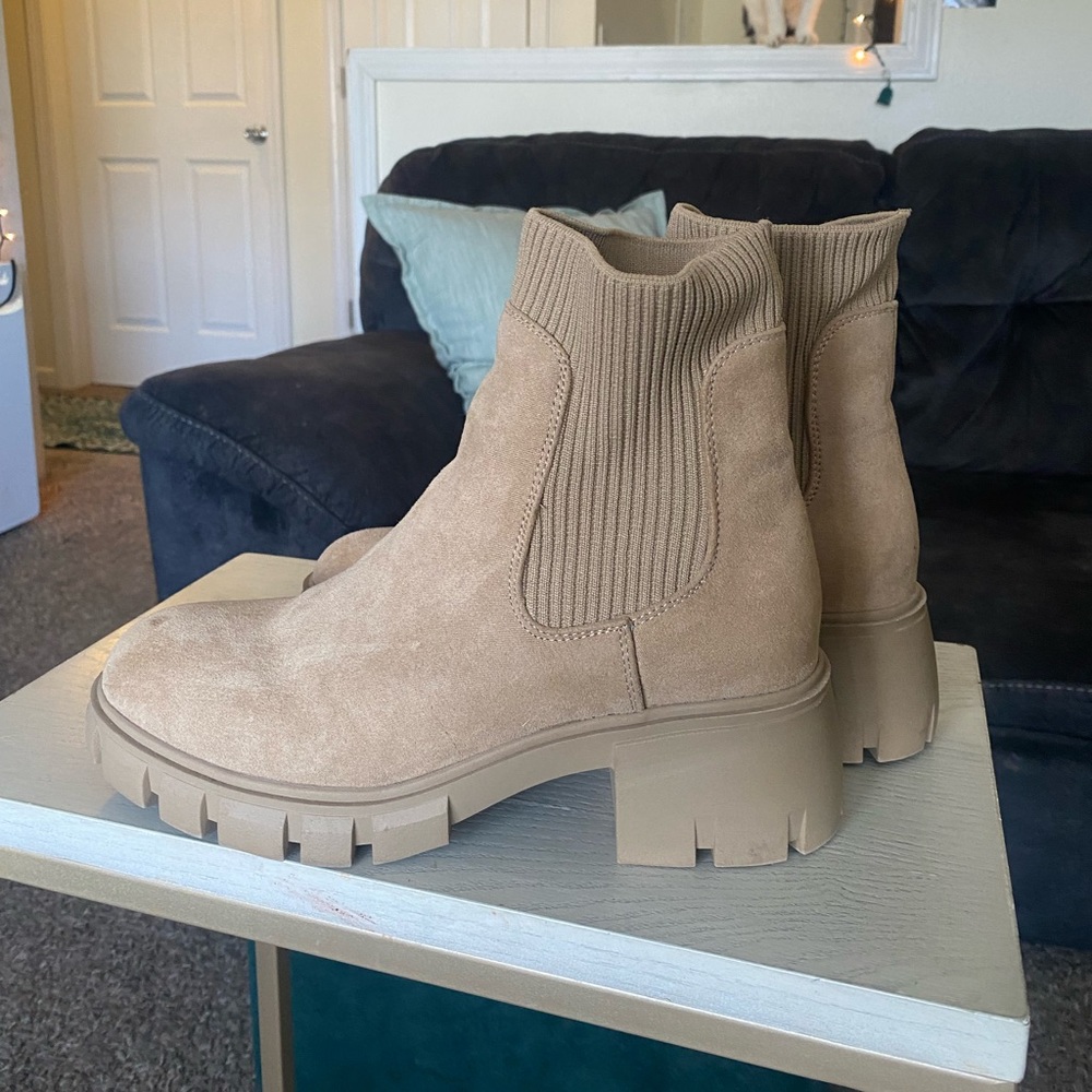 Sincerely Jules Tan Boots